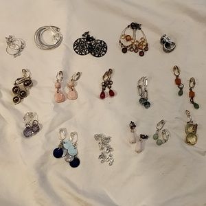 16 pairs clip earrings